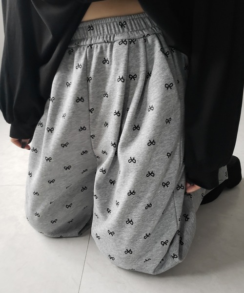 me+em select（ミームセレクト）の「※※【 ３color ／ ３size 】リボンワイドイージースウェットパンツ ／ ribbon wide easy sweat pants（スウェットパンツ・レディース・ブラック/ライトグレー/ダークグレー・SMALL/MEDIUM/LARGE）」の8枚目の写真