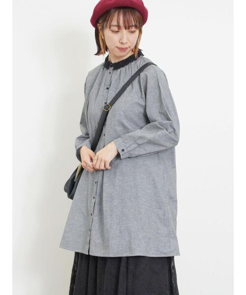 Samansa Mos2（サマンサ モスモス）の「柄アソートレース襟チュニック（シャツ/ブラウス・レディース・チャコールグレー/オフホワイト/ベージュ/マスタード・F）」の2枚目の写真