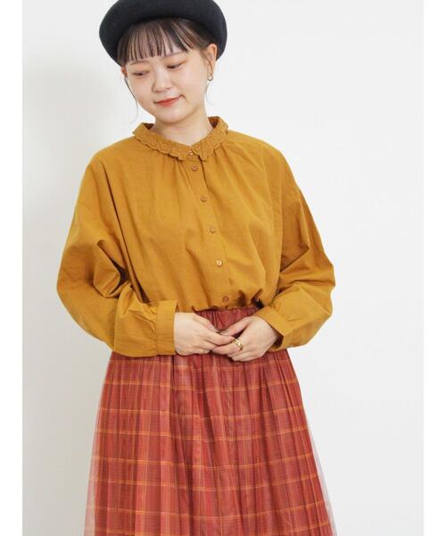 Samansa Mos2（サマンサ モスモス）の「柄アソートレース襟チュニック（シャツ/ブラウス・レディース・チャコールグレー/オフホワイト/ベージュ/マスタード・F）」の4枚目の写真