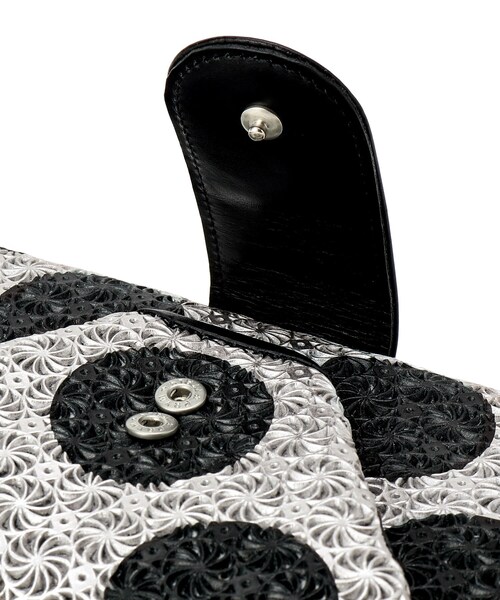 HIROKO HAYASHI（ヒロコハヤシ）の「【数量限定】GIRASOLE POINT（ジラソーレ ポワン）長財布（財布・レディース・シルバー系・00）」の10枚目の写真