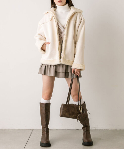 OLIVE des OLIVE(オリーブデオリーブ)の「フェイクムートンブルゾン(ブルゾン・レディース・アイボリー/モカ・FREE)」の7枚目の写真