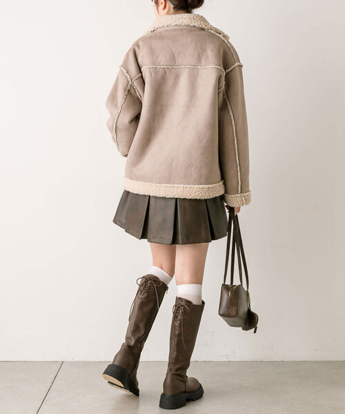 OLIVE des OLIVE(オリーブデオリーブ)の「フェイクムートンブルゾン(ブルゾン・レディース・アイボリー/モカ・FREE)」の14枚目の写真