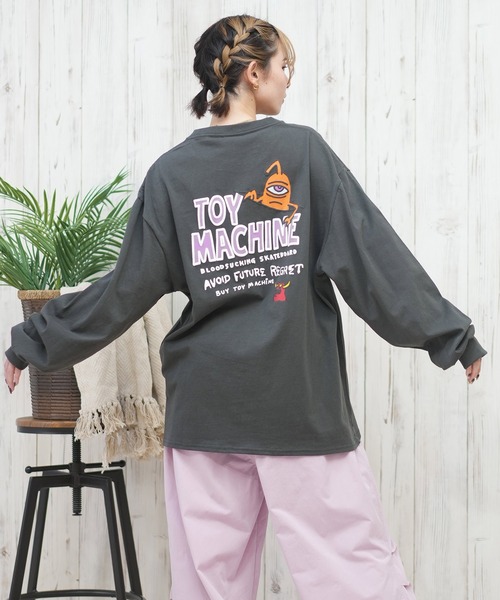 TOY　MACHINE（トイ　マシーン）の「【ムラサキスポーツ限定】TOY MACHINE/トイマシーン ロンT/長袖ティシャツ オーバーサイズ バックプリント MTMPFLT8（Tシャツ/カットソー・レディース・チャコール/ホワイト・M/L）」の9枚目の写真