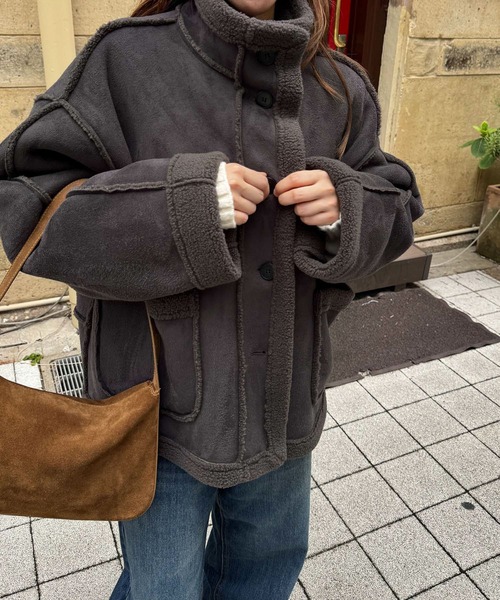 CANAL JEAN(キャナルジーン)の「El mar フェイクムートンジャケット(ムートンコート・レディース・チャコールグレー/クリーム/ブラウン・ONE SIZE)」の6枚目の写真