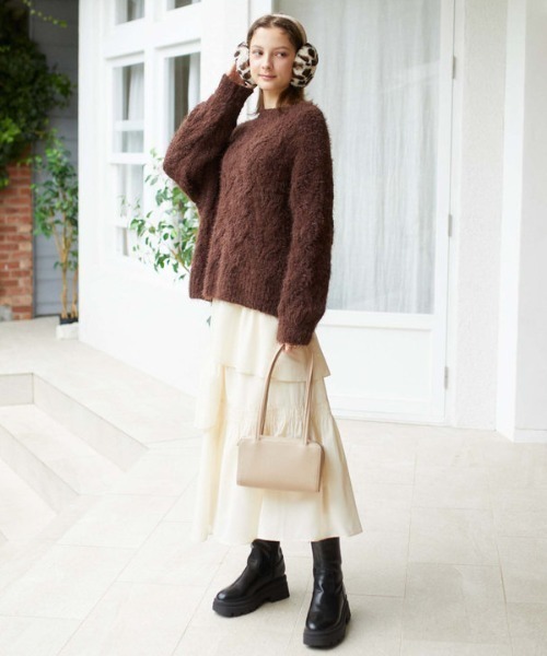 archives（アルシーヴ）の「フェザーモールケーブルルーズニット（ニット/セーター・レディース・アイボリー/ワインレッド/ブラウン/ブルー・MEDIUM）」の11枚目の写真