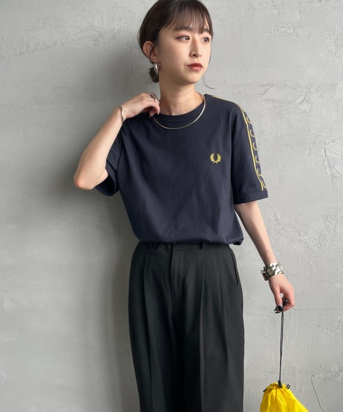 【FRED PERRY】ショルダー コントラスト ロゴ テープ Tシャツ ♪ セール】[FRED PERRY/フレッドペリー] コントラストトラック