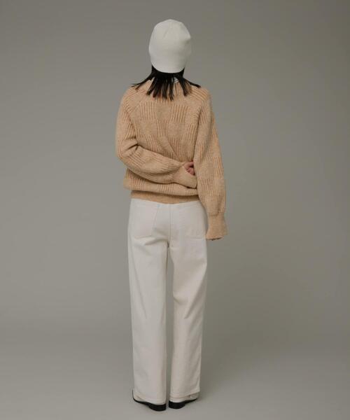 URBAN RESEARCH Sonny Label(アーバンリサーチサニーレーベル)の「Vネック配色スクエアパターンニット(ニット/セーター・レディース・ホワイト系その他/ベージュ系その他/ブルー系その他・FREE)」の15枚目の写真