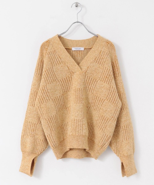 URBAN RESEARCH Sonny Label（アーバンリサーチサニーレーベル）の「Vネック配色スクエアパターンニット（ニット/セーター・レディース・ホワイト系その他/ベージュ系その他/ブルー系その他・FREE）」の13枚目の写真