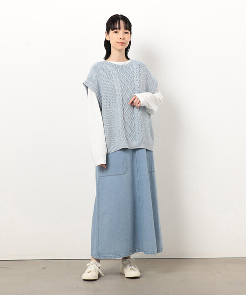 ONIGIRI（オニギリ）の「デニムジャンパースカート（ワンピース・レディース・ネイビー/サックスブルー・FREE）」の9枚目の写真