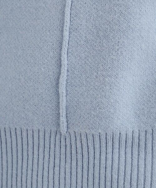 SHOO・LA・RUE(シューラルー)の「【洗える/ちくちくしにくい/静電気軽減】スウェットライク ハイネックニット(ニット/セーター・レディース・アイボリー/オレンジ/ダークグレー/ライトブルー・04/03/02/01)」の9枚目の写真