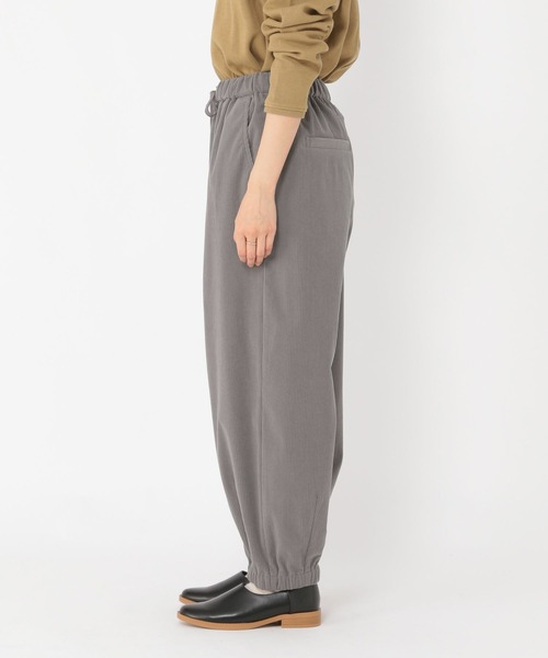 studio CLIP（スタディオクリップ）の「イージーコール裾ゴムパンツ[プチ・プラスサイズあり]（その他パンツ・レディース・グレー/アイボリー/ライトグレー/イエロー・LARGE/ﾌﾘｰ(L)/MEDIUM/PF）」の12枚目の写真