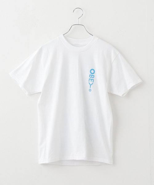 OBEY(オベイ)の「【OBEY / オベイ】DDDDESIGN 1652639 83(Tシャツ/カットソー・レディース・グリーン/ホワイト・SMALL/MEDIUM)」の1枚目の写真