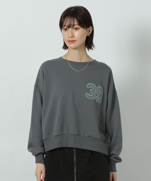 LAKOLE(ラコレ)の「ラメワッペン刺繍スウェット / 291822(スウェット・レディース・チャコールグレー/ピンク/オートミール・FREE)」の16枚目の写真