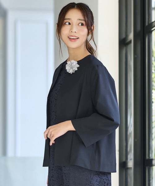 Honeys（ハニーズ）の「【ストレッチ・ウォッシャブル・イージーケア】セレモニー対応９分袖Ａラインノーカラージャケット（ノーカラージャケット・レディース・ネイビー/ベージュ/グレイッシュベージュ/ブラック・3L/L/LL/M/S）」の12枚目の写真