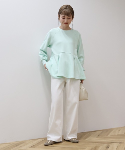 AMERICAN HOLIC(アメリカンホリック)の「袖ボリュームペプラムスウェット(スウェット・レディース・オフホワイト/ブラック/ミント・L/M)」の6枚目の写真