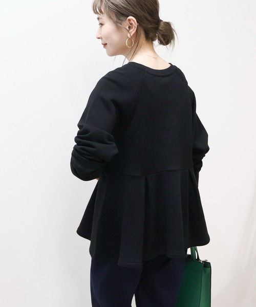 AMERICAN HOLIC(アメリカンホリック)の「袖ボリュームペプラムスウェット(スウェット・レディース・オフホワイト/ブラック/ミント・L/M)」の11枚目の写真
