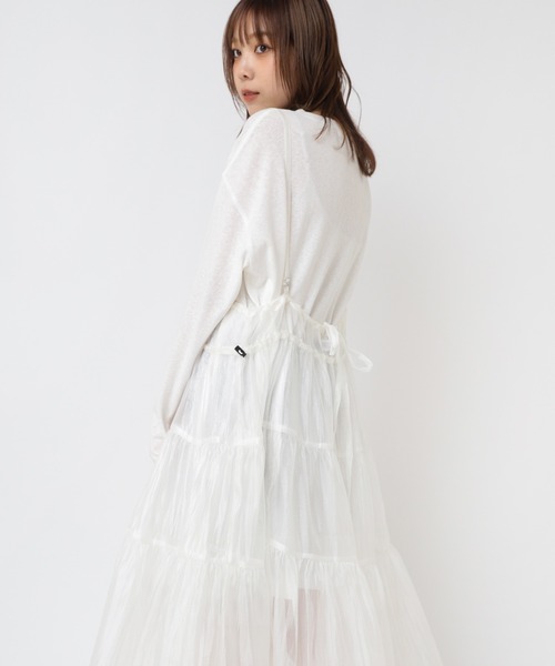 RNA(アールエヌエー)の「M2387 フラワーラビットロングT(Tシャツ/カットソー・レディース・ホワイト/ブルー・MEDIUM)」の3枚目の写真