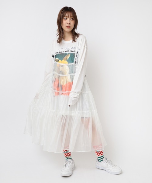 RNA(アールエヌエー)の「M2387 フラワーラビットロングT(Tシャツ/カットソー・レディース・ホワイト/ブルー・MEDIUM)」の11枚目の写真