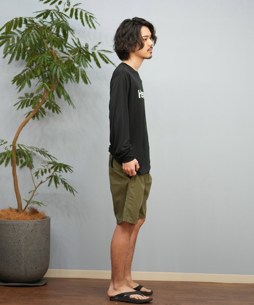 Hurley (ハーレー)の「Hurley/ハーレー 長袖/ロンT UVケアラッシュガード フロントロゴ MSRG251008(ラッシュガード・メンズ・ブラック/ホワイト/チャコールグレー・S/M/L)」の15枚目の写真