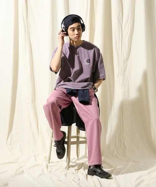 niko and...(ニコアンド)の「ヴィンテージミニ裏毛Tシャツ(Tシャツ/カットソー・メンズ・オフホワイト/チャコール/ブルー/パープル・MEDIUM/LARGE)」の17枚目の写真