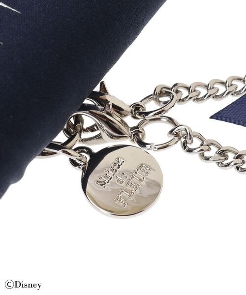 Maison de FLEUR（メゾンドフルール）の「FANTASIA/マルチケース（スマホグッズ・レディース・ネイビー・FREE）」の9枚目の写真