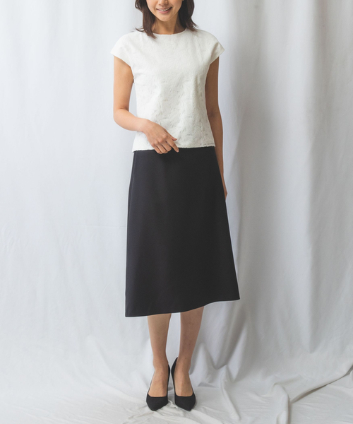 NARACAMICIE(ナラカミーチェ)の「【NARACAMICIE】レースコンビノースリカットソー(Tシャツ/カットソー・レディース・ホワイト/ブラック/ブルー/グリーン・M/XL/L)」の5枚目の写真
