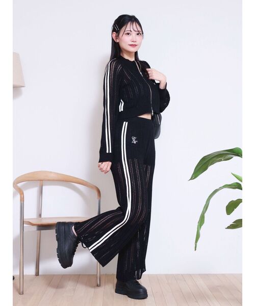 EATME（イートミー）の「透かし編みラインニットワイドパンツ（セットアップ可能）（その他パンツ・レディース・ブラック/オフホワイト/ブルー・FREE）」の12枚目の写真