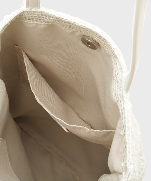 UNTITLED（アンタイトル）の「スパンコールメッシュトート（トートバッグ・レディース・ライトベージュ/ホワイト/ブラック・99）」の13枚目の写真