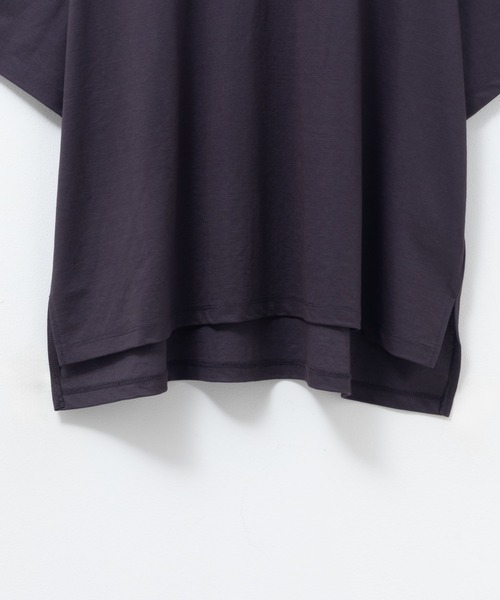 NAVY(ネイビー)の「nAvy SARARI レギュラーTシャツ(Tシャツ/カットソー・レディース・ライトオリーブ/ラベンダー/モカ/チャコールグレー・M/L)」の5枚目の写真