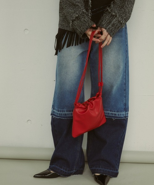 MIRROR STOKE（ミラーストーク）の「【ZOZO限定／追加】STRAP BAG/ストラップバッグ（ショルダーバッグ・レディース・レッド/ブラック・FREE）」の10枚目の写真