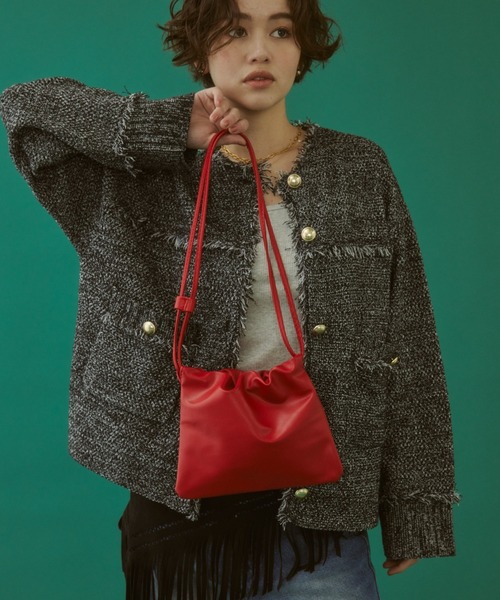 MIRROR STOKE（ミラーストーク）の「【ZOZO限定／追加】STRAP BAG/ストラップバッグ（ショルダーバッグ・レディース・レッド/ブラック・FREE）」の20枚目の写真