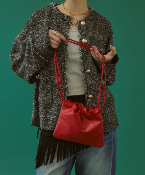 MIRROR STOKE（ミラーストーク）の「【ZOZO限定／追加】STRAP BAG/ストラップバッグ（ショルダーバッグ・レディース・レッド/ブラック・FREE）」の21枚目の写真