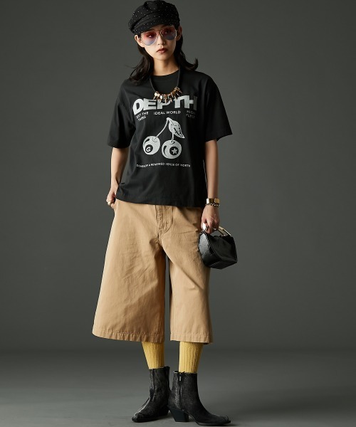 GEVS.（ジェイヴィス）の「綿100％ピグメント染チェリープリントTシャツ＜大きいサイズ有＞GEVS.（Tシャツ/カットソー・レディース・ピンク/ブラック/オフホワイト・M/L/LL/3L/4L/5L）」の8枚目の写真