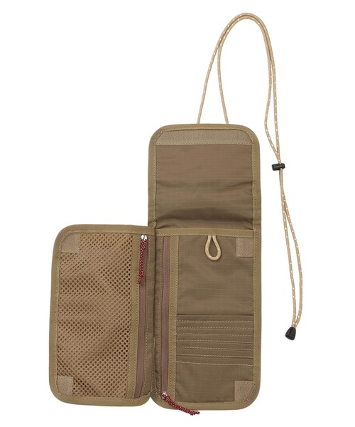 NANGA(ナンガ)の「NANGA×SPEAKEASY TRAVEL CASE/ナンガ×スピークイージートラベルケース(ショルダーバッグ・メンズ・ブラウン/ブラック/カーキ・FREE)」の12枚目の写真