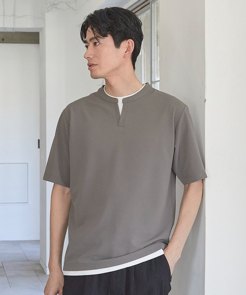 UNION STATION(ユニオンステーション)の「ふくれジャガード フェイクレイヤードキーネックT(Tシャツ/カットソー・メンズ・グレイッシュベージュ/ブラック/ブルー/ネイビー/ホワイト・M/L/LL)」の11枚目の写真