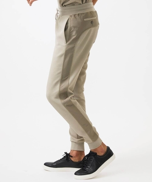 MICHEL KLEIN HOMME (ミッシェルクランオム)の「ダブルフェイスジョガーパンツ セットアップ(その他パンツ・メンズ・ブラック/オフホワイト・MEDIUM/LARGE/X-LARGE)」の4枚目の写真