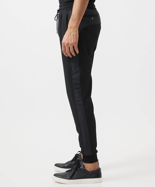 MICHEL KLEIN HOMME (ミッシェルクランオム)の「ダブルフェイスジョガーパンツ セットアップ(その他パンツ・メンズ・ブラック/オフホワイト・MEDIUM/LARGE/X-LARGE)」の11枚目の写真