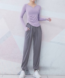 レディース 長袖サムホール付きラウンドヘムヨガトップス+タックスパンツ 上下2点セット[フィットネス/ピラティス/ジム][トレーニングウェア/ジムウェア/ピラティスウェア]