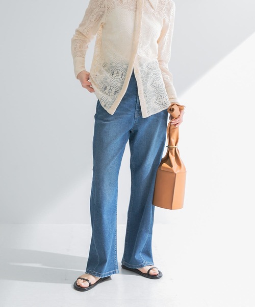 URBAN RESEARCH（アーバンリサーチ）の「『3サイズ展開』綿麻デニムワイドストレートパンツ（デニムパンツ・レディース・ブルー・36/38/40）」の9枚目の写真