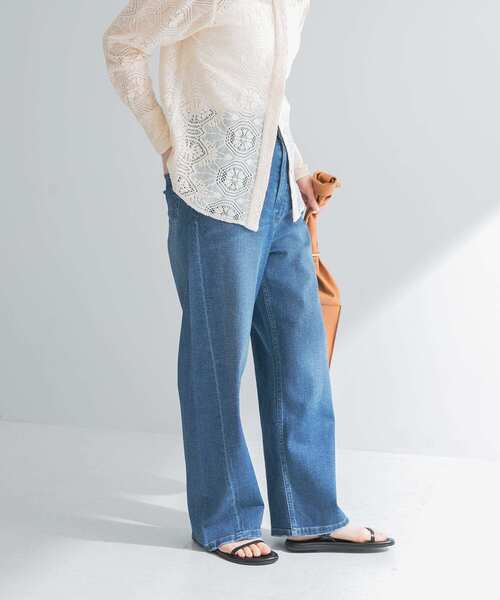 URBAN RESEARCH（アーバンリサーチ）の「『3サイズ展開』綿麻デニムワイドストレートパンツ（デニムパンツ・レディース・ブルー・36/38/40）」の14枚目の写真