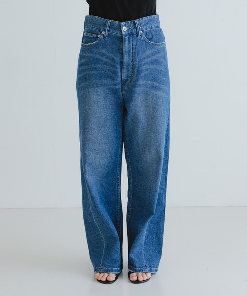 URBAN RESEARCH（アーバンリサーチ）の「『3サイズ展開』綿麻デニムワイドストレートパンツ（デニムパンツ・レディース・ブルー・36/38/40）」の21枚目の写真