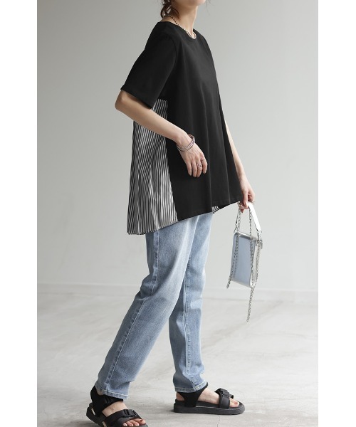HUG.U(ハグユー)の「バックプリーツTシャツ(Tシャツ/カットソー・レディース・ブラック系その他/ホワイト系その他/ブラック/ホワイト・L/M)」の17枚目の写真