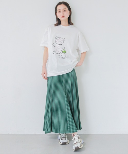 UNIT CHEST（ユニットチェスト）の「【UNIT CHEST】unique unisex T-shirt　VTFAコラボT ”The kindness I received.” by RIO TAKENAKA（Tシャツ/カットソー・レディース・ホワイト/ブラック・L/M/S）」の9枚目の写真