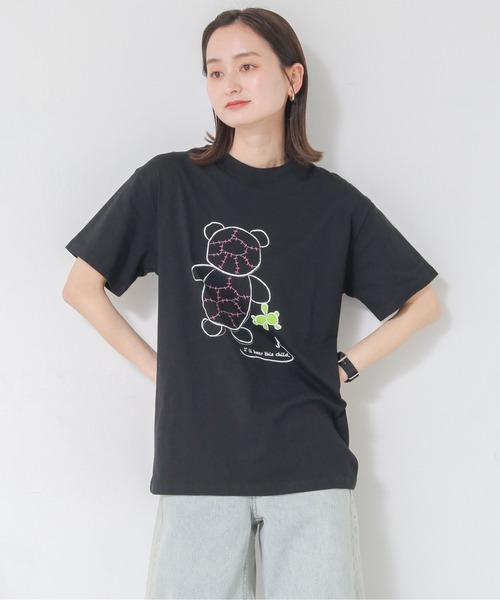 UNIT CHEST（ユニットチェスト）の「【UNIT CHEST】unique unisex T-shirt　VTFAコラボT ”The kindness I received.” by RIO TAKENAKA（Tシャツ/カットソー・レディース・ホワイト/ブラック・L/M/S）」の11枚目の写真