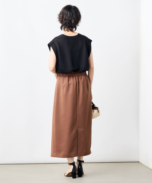 NOLLEY’S(ノーリーズ)の「ウォッシャブル片タック タイトミディスカート(スカート・レディース・キナリ/ネイビー/ブラウン・36/38)」の19枚目の写真