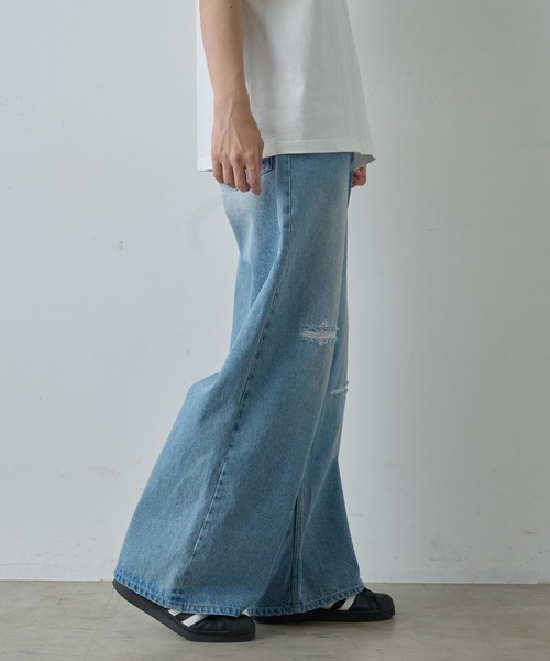 COLONY 2139（コロニートゥーワンスリーナイン）の「ワイドストレートクラッシュデニム（デニムパンツ・メンズ・サックスブルー/ブラック系その他・SMALL/MEDIUM/LARGE）」の13枚目の写真