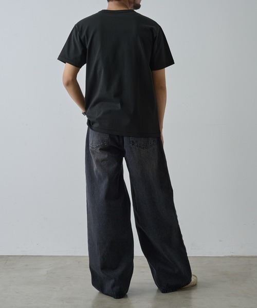 COLONY 2139（コロニートゥーワンスリーナイン）の「ワイドストレートクラッシュデニム（デニムパンツ・メンズ・サックスブルー/ブラック系その他・SMALL/MEDIUM/LARGE）」の22枚目の写真