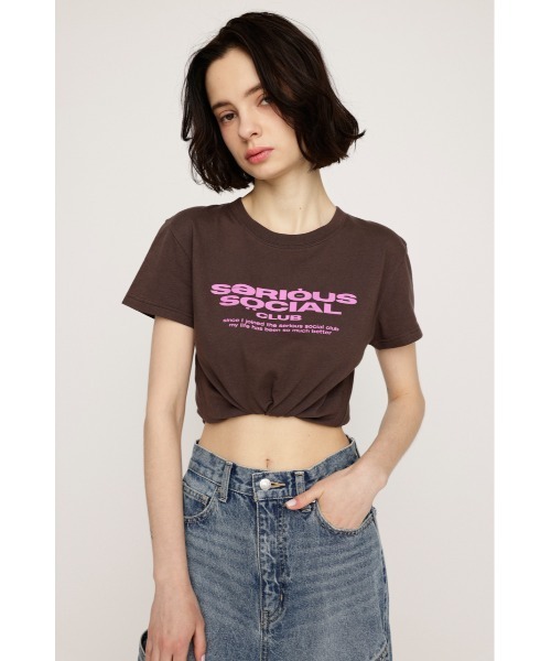 SLY（スライ）の「COMPACT LOGO T/SH コンパクト ロゴ Tシャツ 半袖 夏服（Tシャツ/カットソー・レディース・ホワイト/ライトブラック/ブラウン/イエロー/ネイビー・FREE）」の15枚目の写真