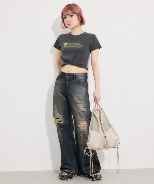 SLY（スライ）の「COMPACT LOGO T/SH コンパクト ロゴ Tシャツ 半袖 夏服（Tシャツ/カットソー・レディース・ホワイト/ライトブラック/ブラウン/イエロー/ネイビー・FREE）」の14枚目の写真