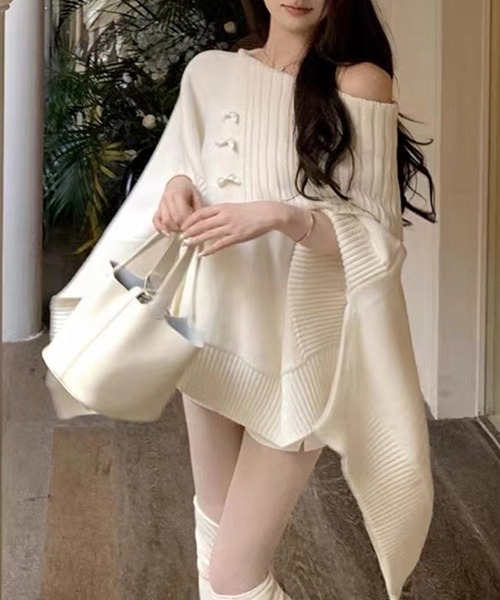 Jasmine Grandiflorum(ジャスミングランディフローラム)の「【Jasmine】アシンメトリーケープデザインニット(ポンチョ・レディース・チョコ/ライトベージュ/ピンク・FREE)」の14枚目の写真